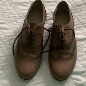 Leather lace up shoe. Taupe in colour.  Very little wear.  Size 8 1/2 Med width